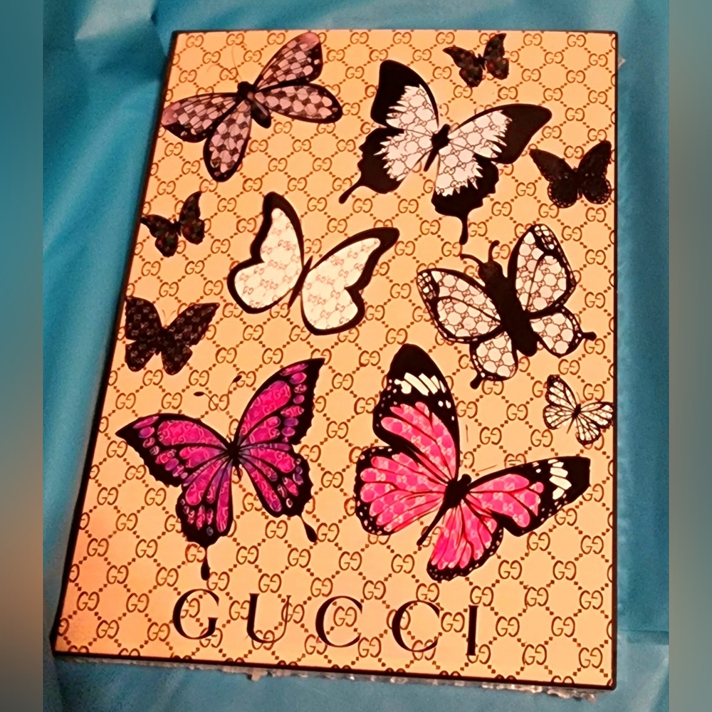 Ladyilly 11"×17" Framed Wall Art